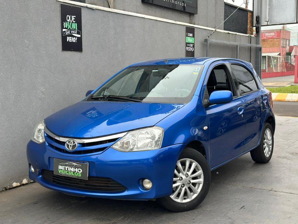 TOYOTA Etios Hatch