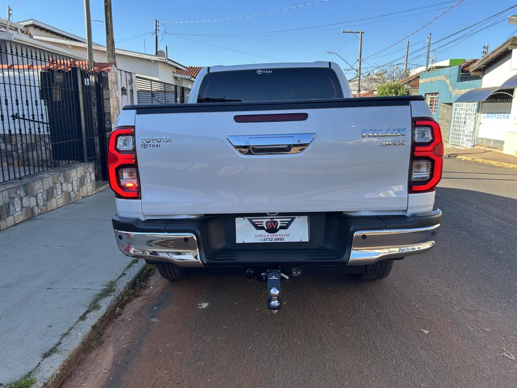 TOYOTA Hilux Caminhonete - Foto