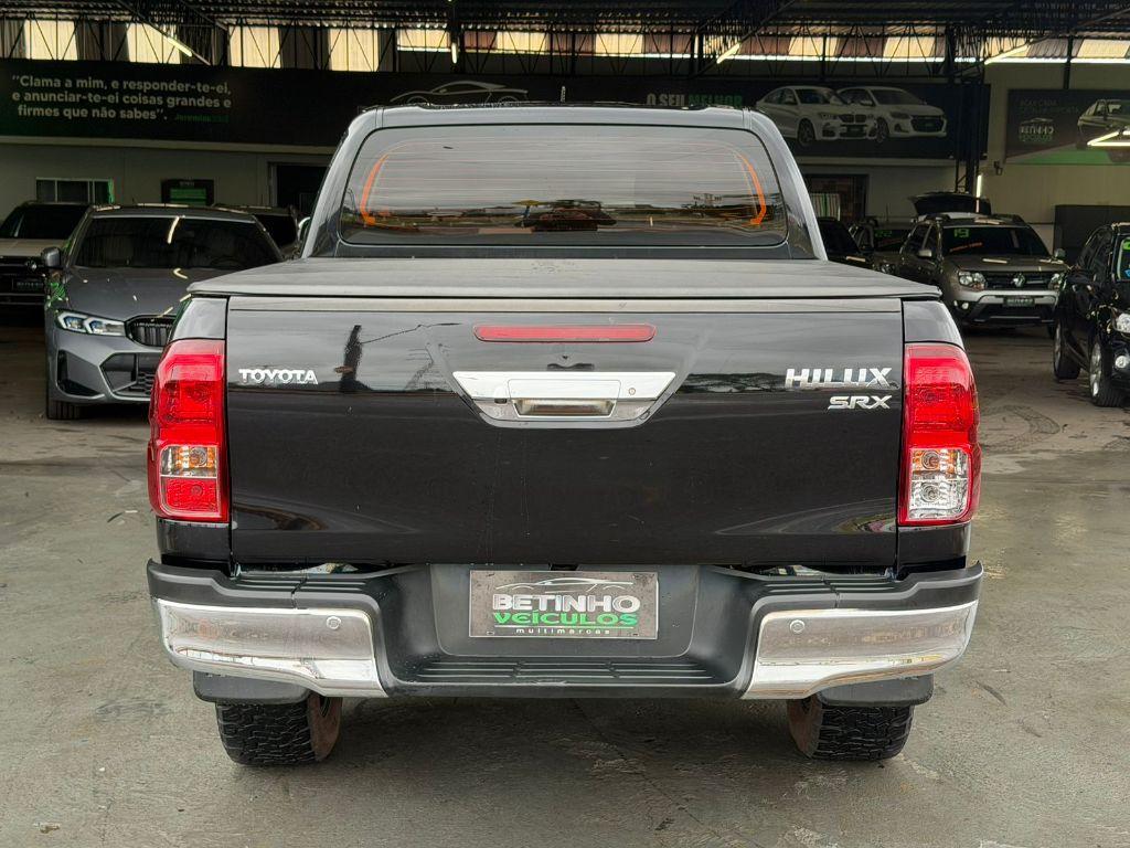 TOYOTA Hilux Caminhonete - Foto