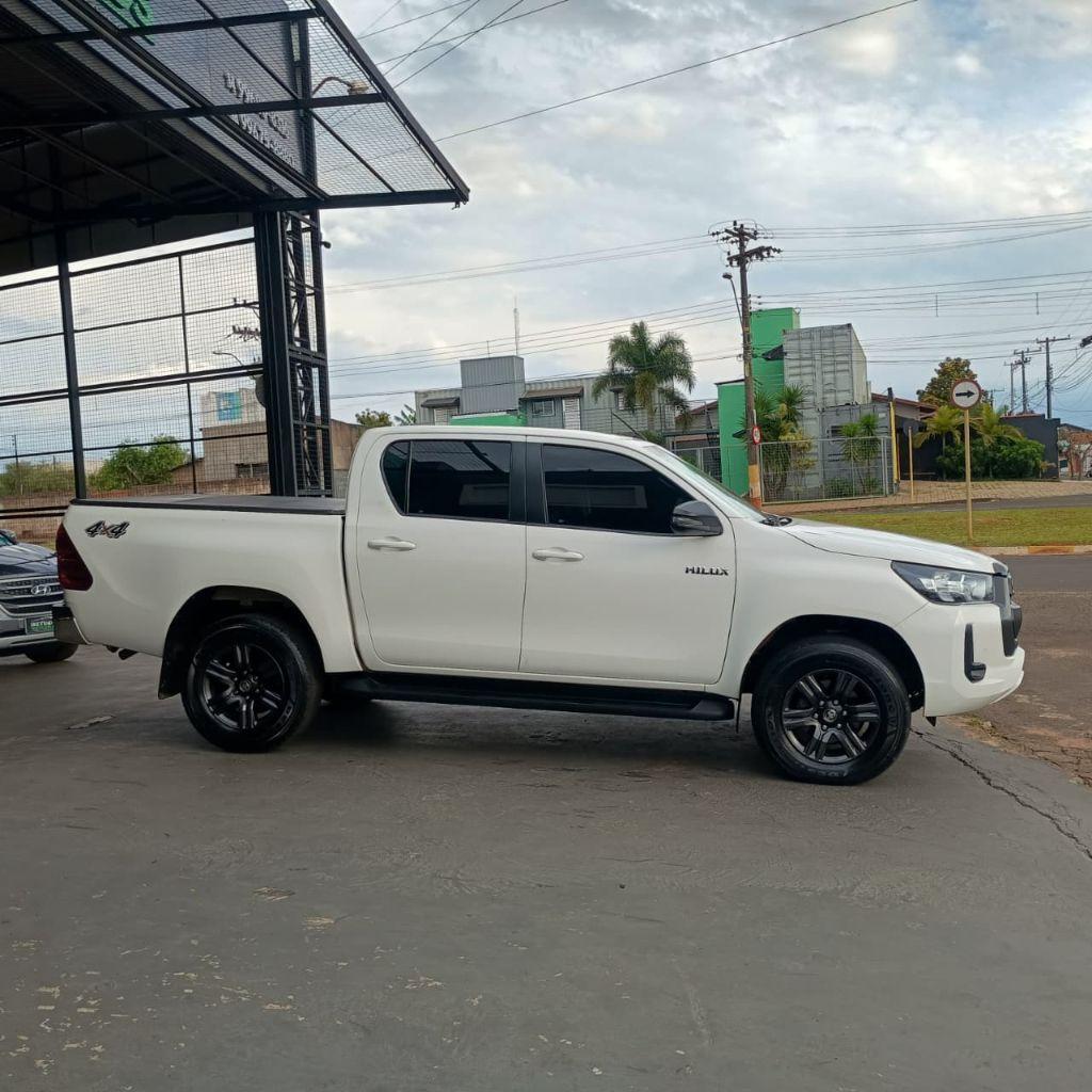 TOYOTA Hilux Caminhonete - Foto