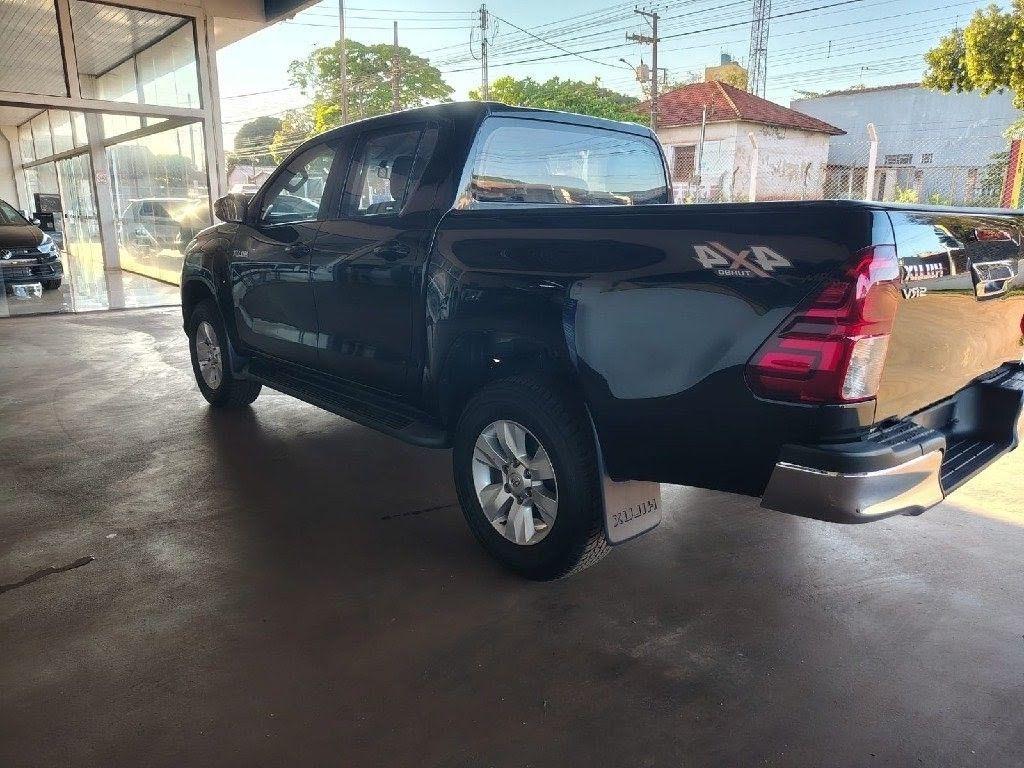 TOYOTA Hilux Caminhonete - Foto