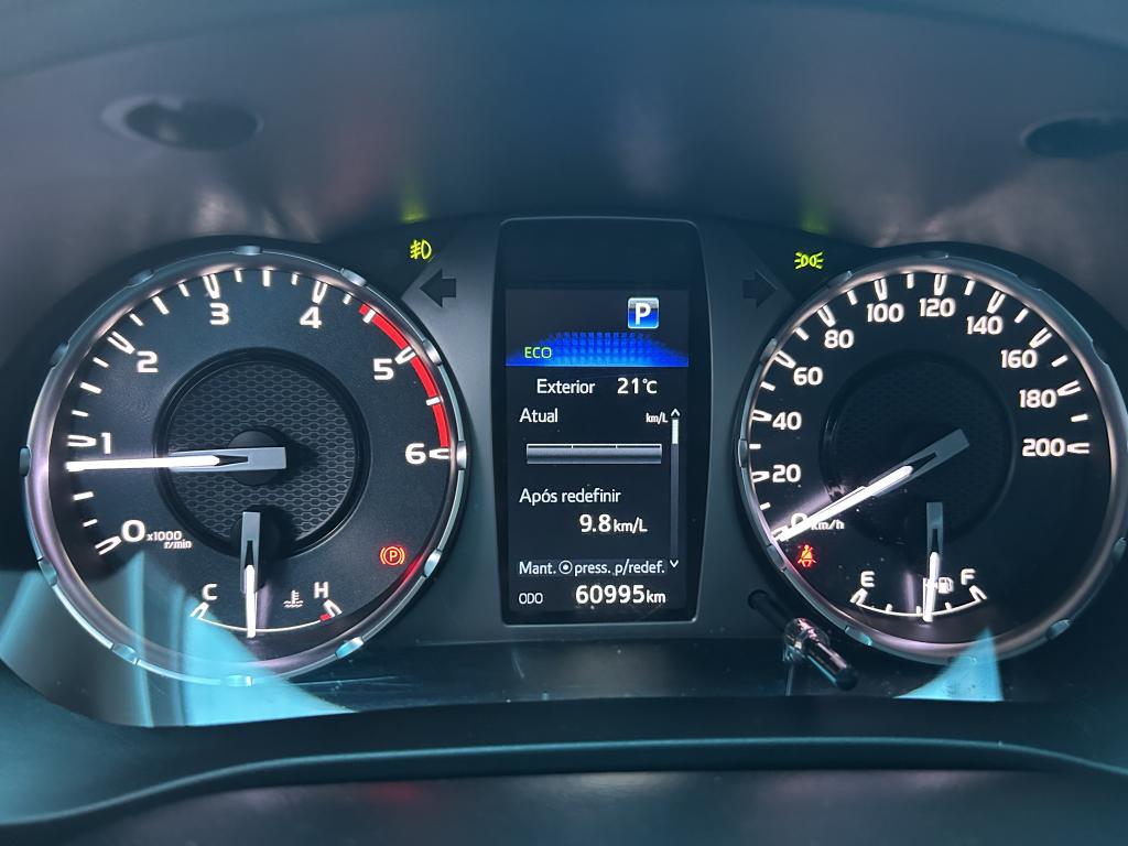 TOYOTA Hilux Caminhonete - Foto
