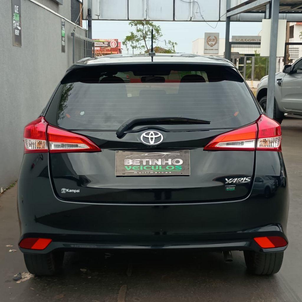 TOYOTA Yaris Hatch - Foto