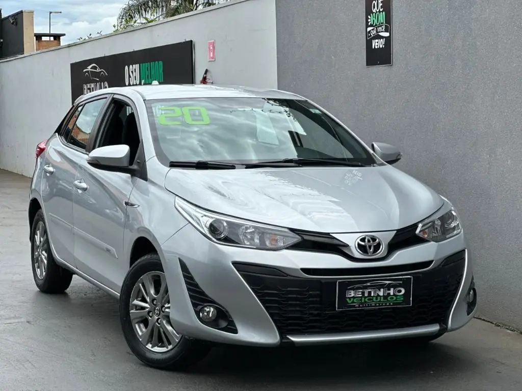 TOYOTA Yaris Hatch - Foto