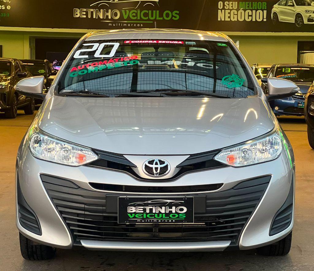 TOYOTA Yaris Sedan - Foto