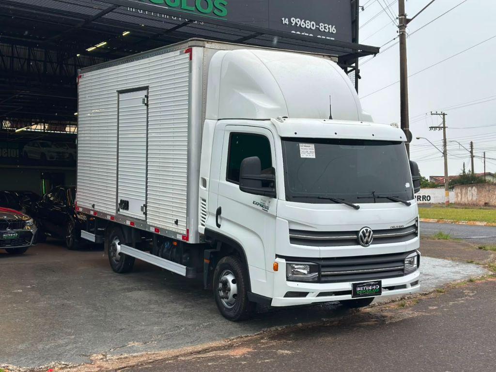 VOLKSWAGEN Delivery - Foto