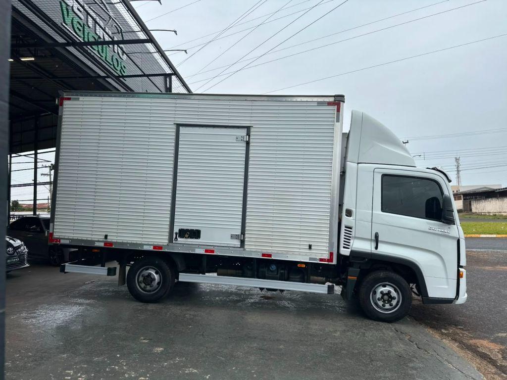 VOLKSWAGEN Delivery - Foto