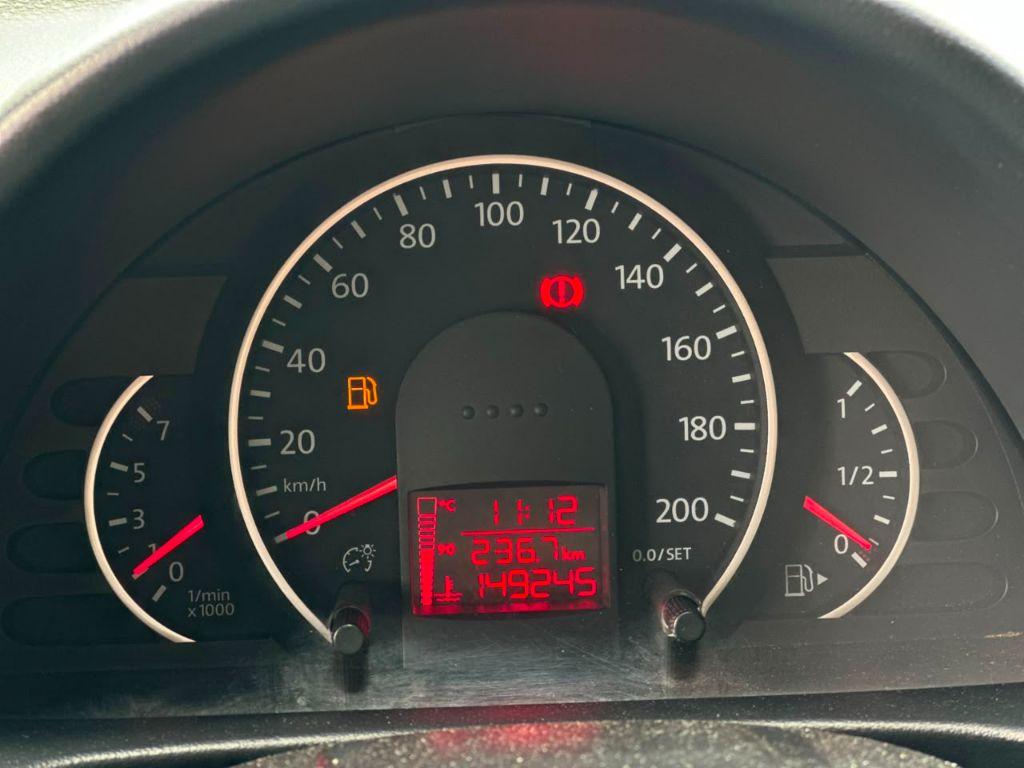 VOLKSWAGEN Fox - Foto