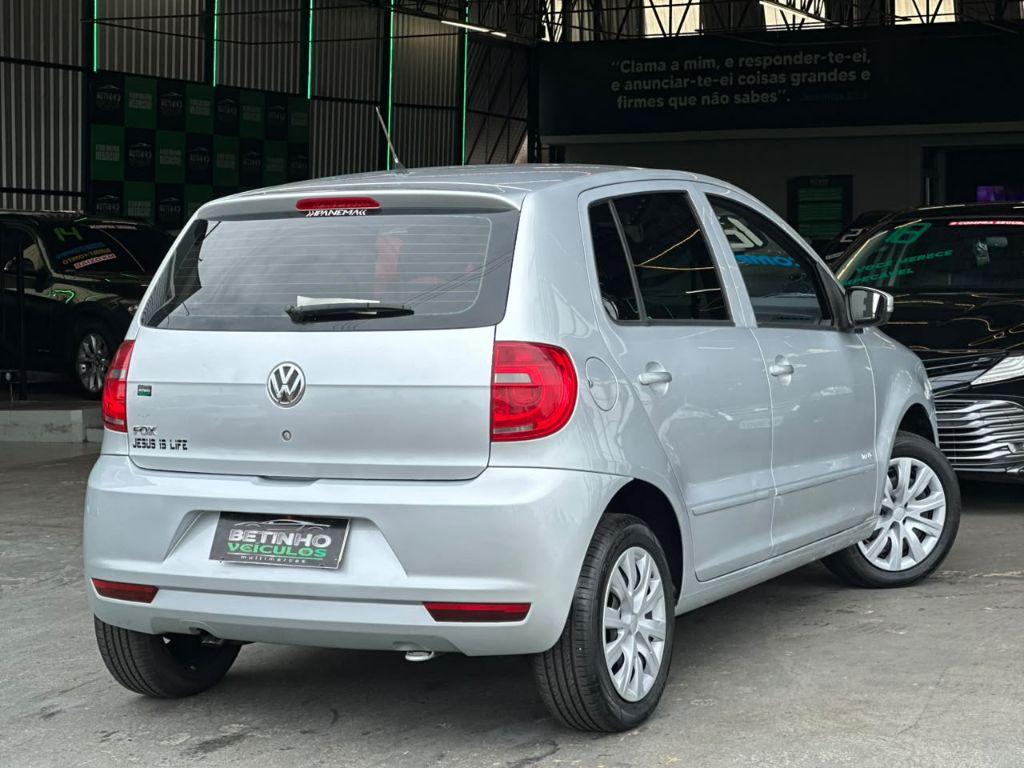 VOLKSWAGEN Fox - Foto