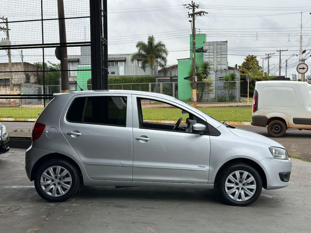 VOLKSWAGEN Fox - Foto