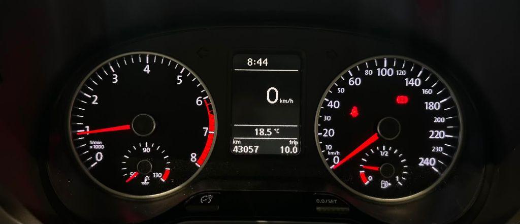 VOLKSWAGEN Fox - Foto