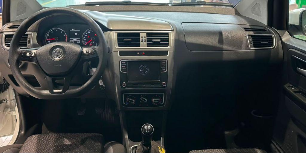 VOLKSWAGEN Fox - Foto