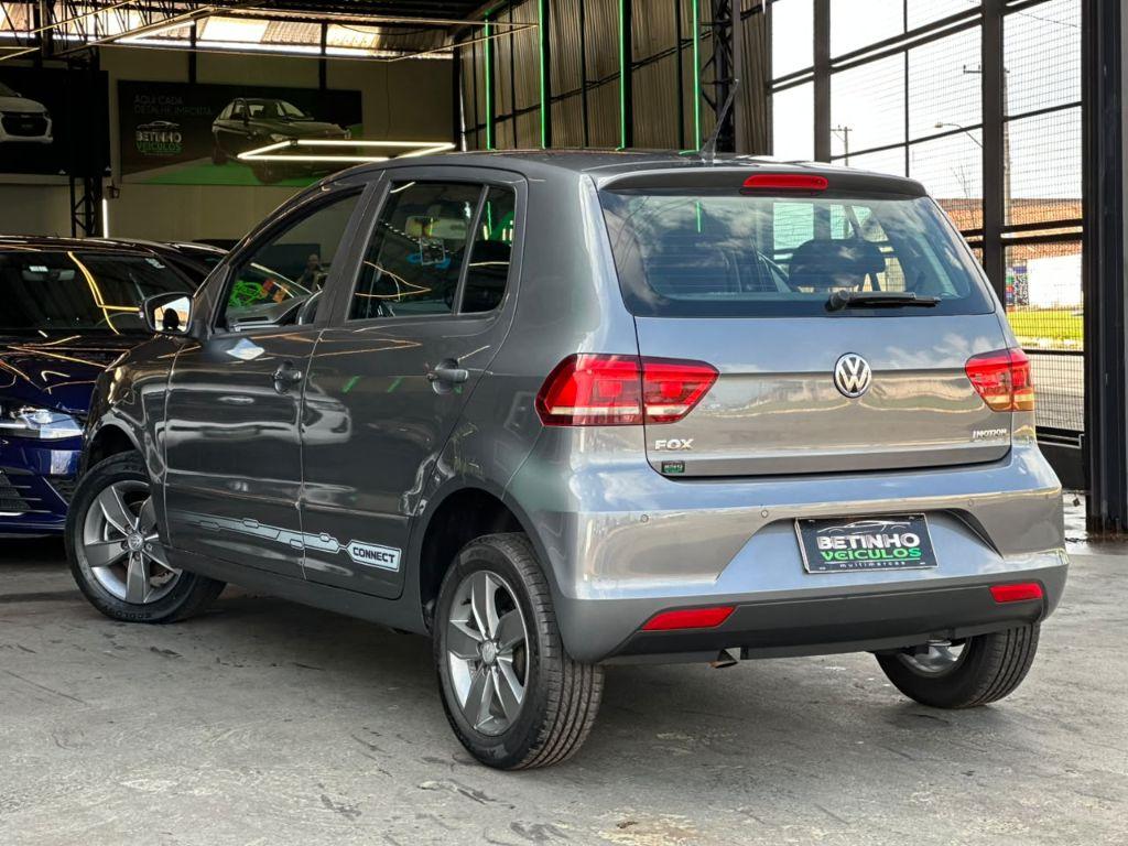 VOLKSWAGEN Fox - Foto
