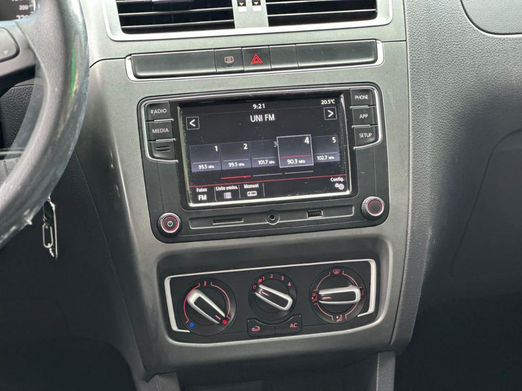 VOLKSWAGEN Fox - Foto