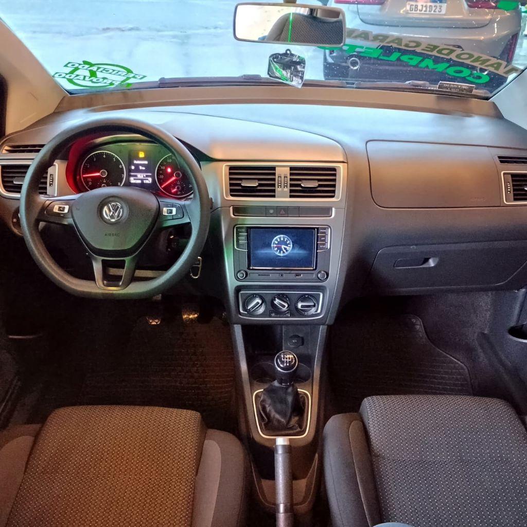 VOLKSWAGEN Fox - Foto