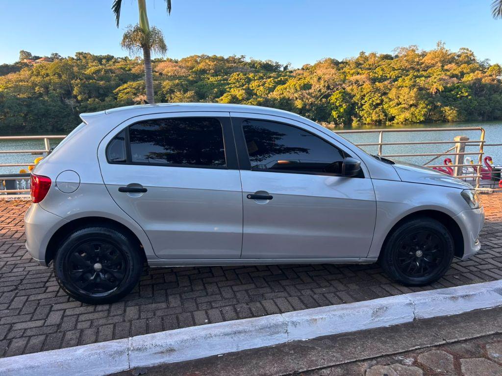 VOLKSWAGEN Gol - Foto