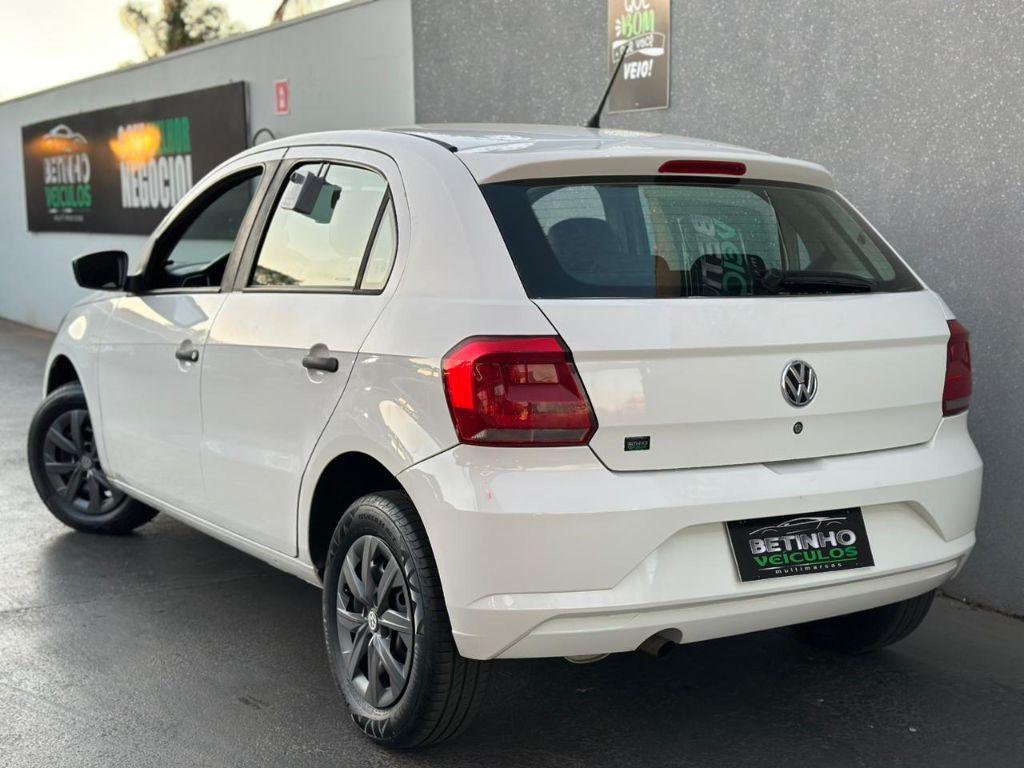 VOLKSWAGEN Gol - Foto