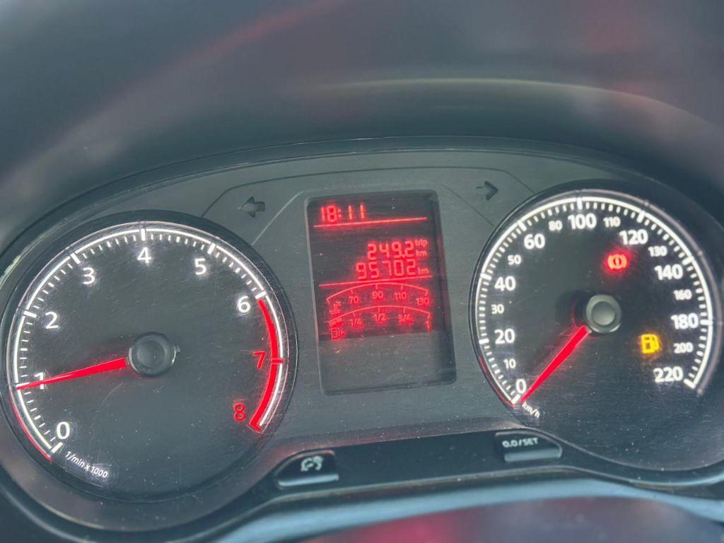 VOLKSWAGEN Gol - Foto