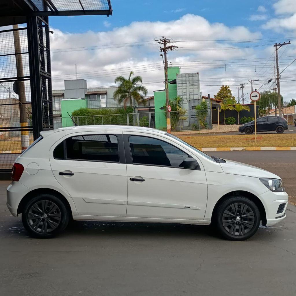 VOLKSWAGEN Gol - Foto
