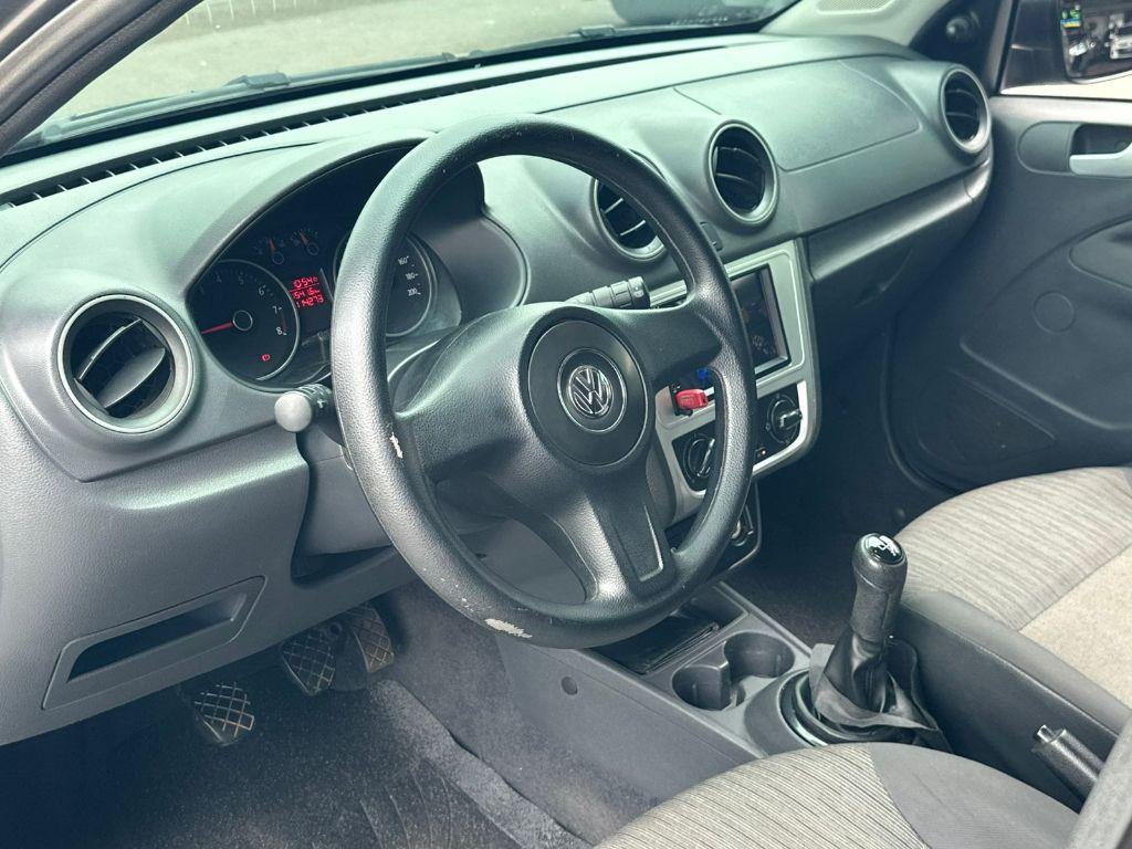 VOLKSWAGEN Gol - Foto
