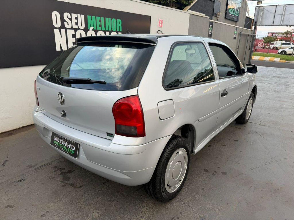 VOLKSWAGEN Gol - Foto