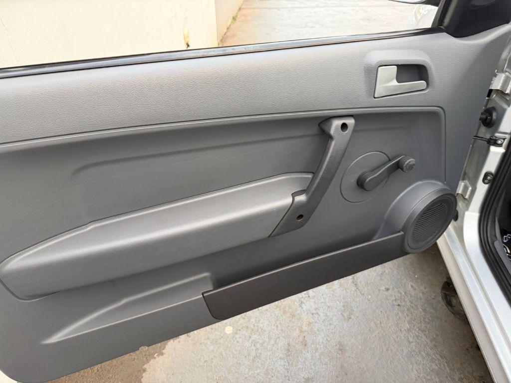 VOLKSWAGEN Gol - Foto