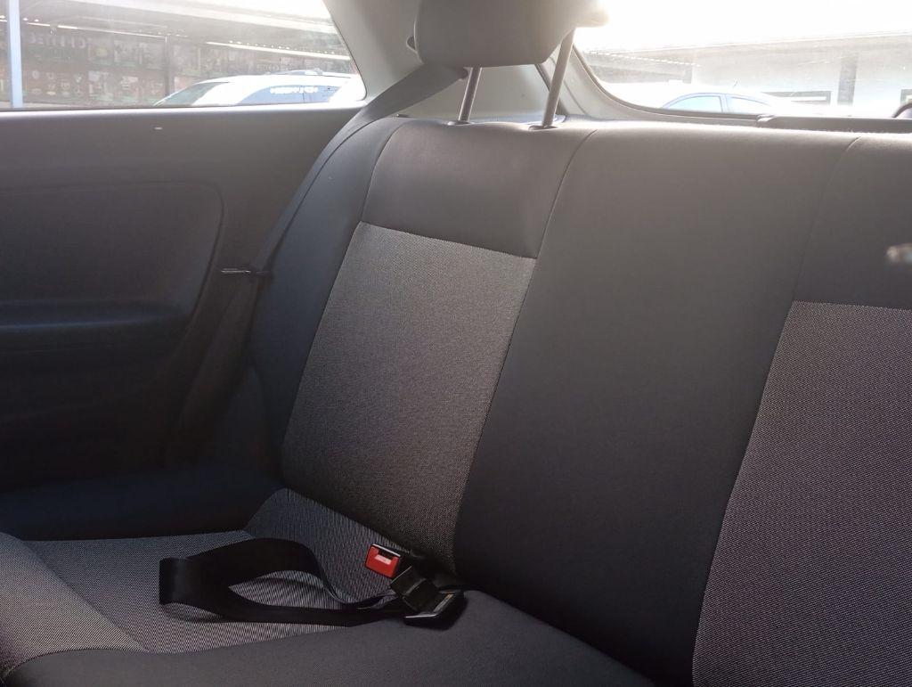 VOLKSWAGEN Gol - Foto