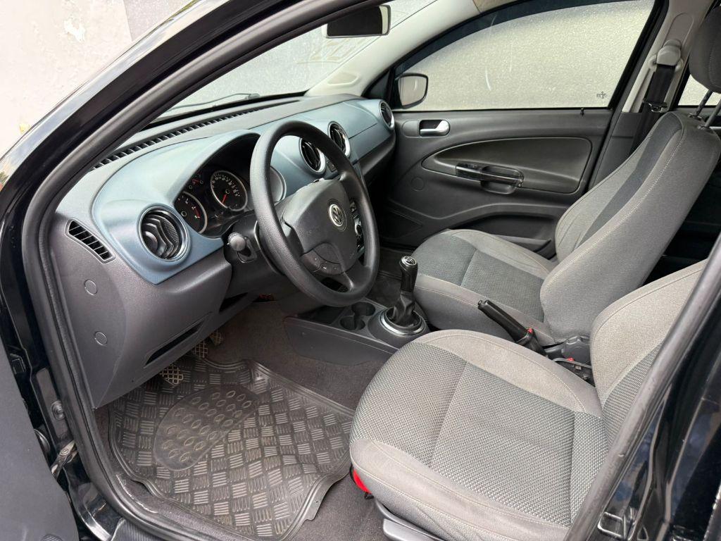 VOLKSWAGEN Gol - Foto