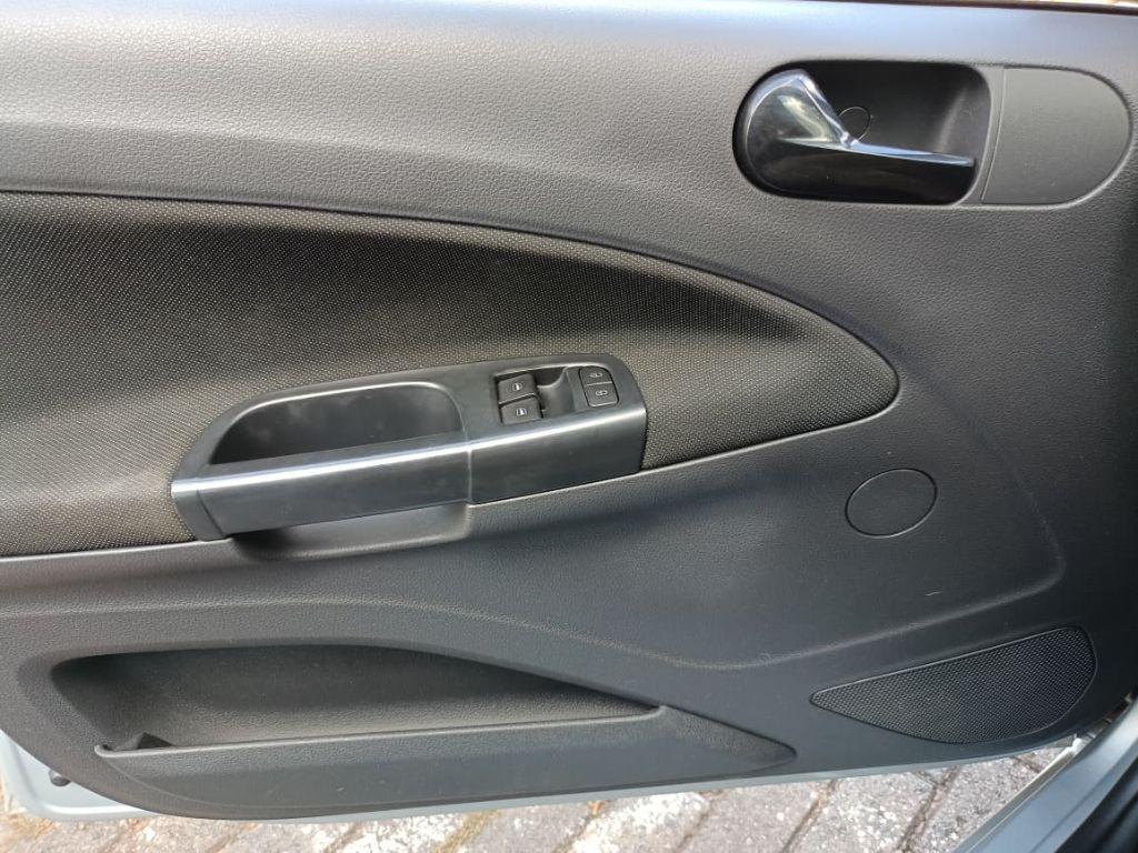 VOLKSWAGEN Gol - Foto