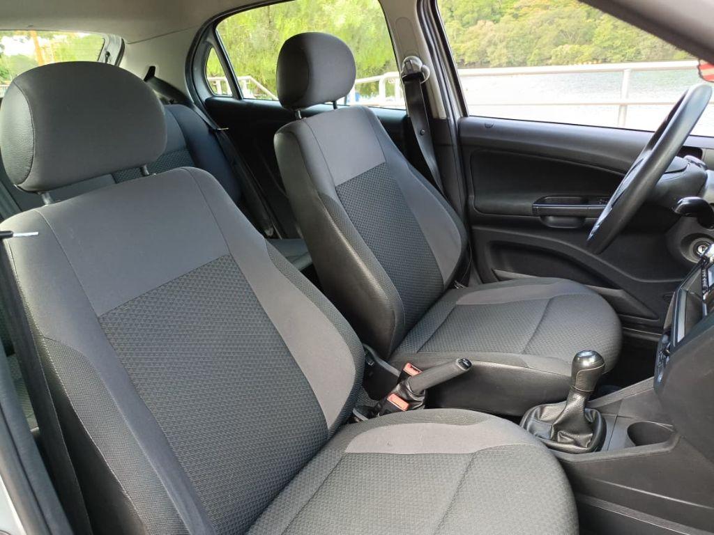 VOLKSWAGEN Gol - Foto