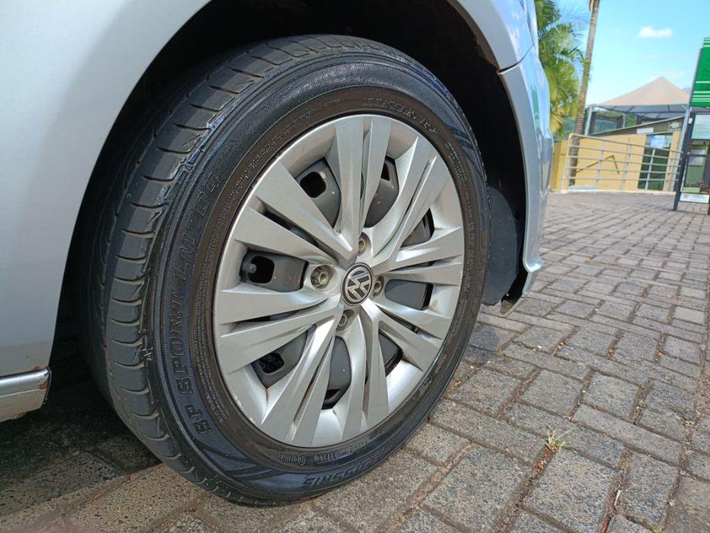 VOLKSWAGEN Gol - Foto