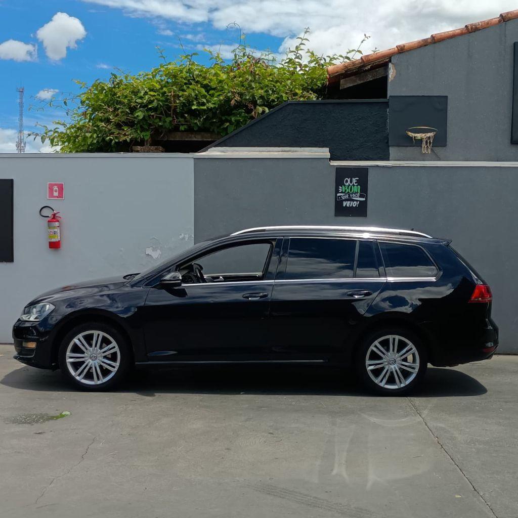 VOLKSWAGEN Golf - Foto