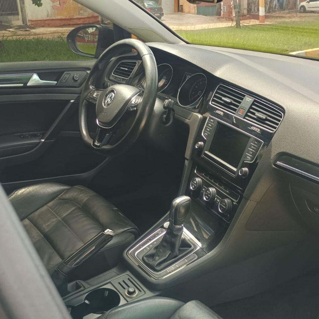 VOLKSWAGEN Golf - Foto