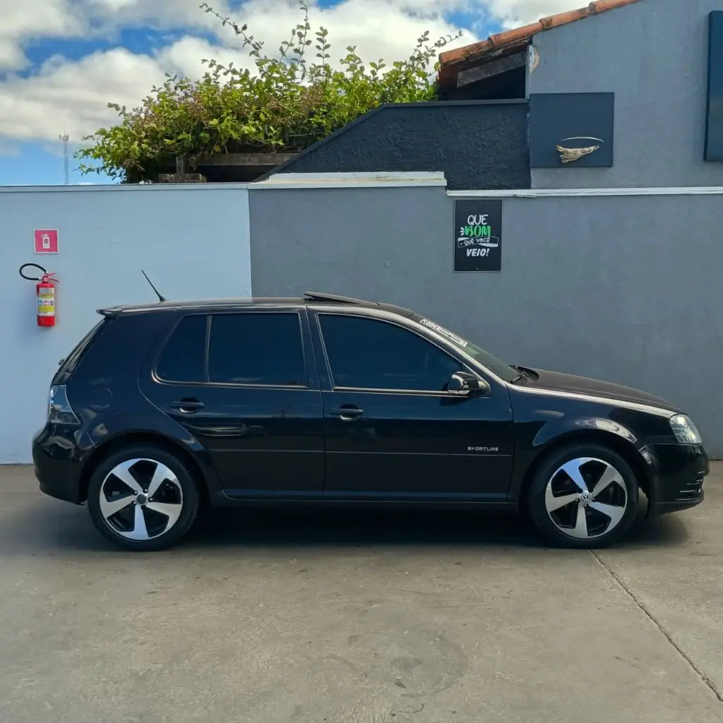 VOLKSWAGEN Golf - Foto