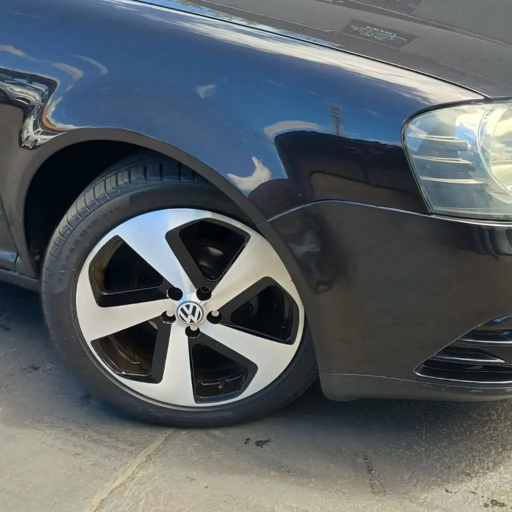 VOLKSWAGEN Golf - Foto