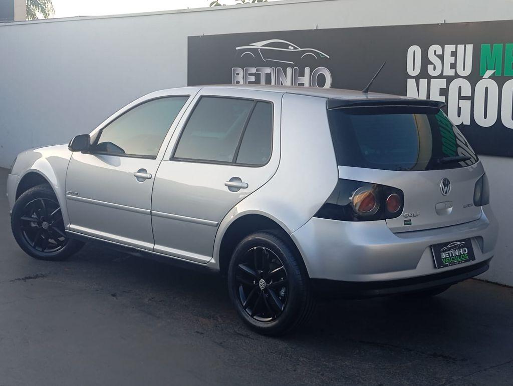 VOLKSWAGEN Golf - Foto