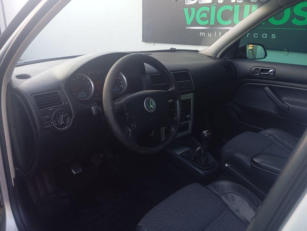 VOLKSWAGEN Golf - Foto