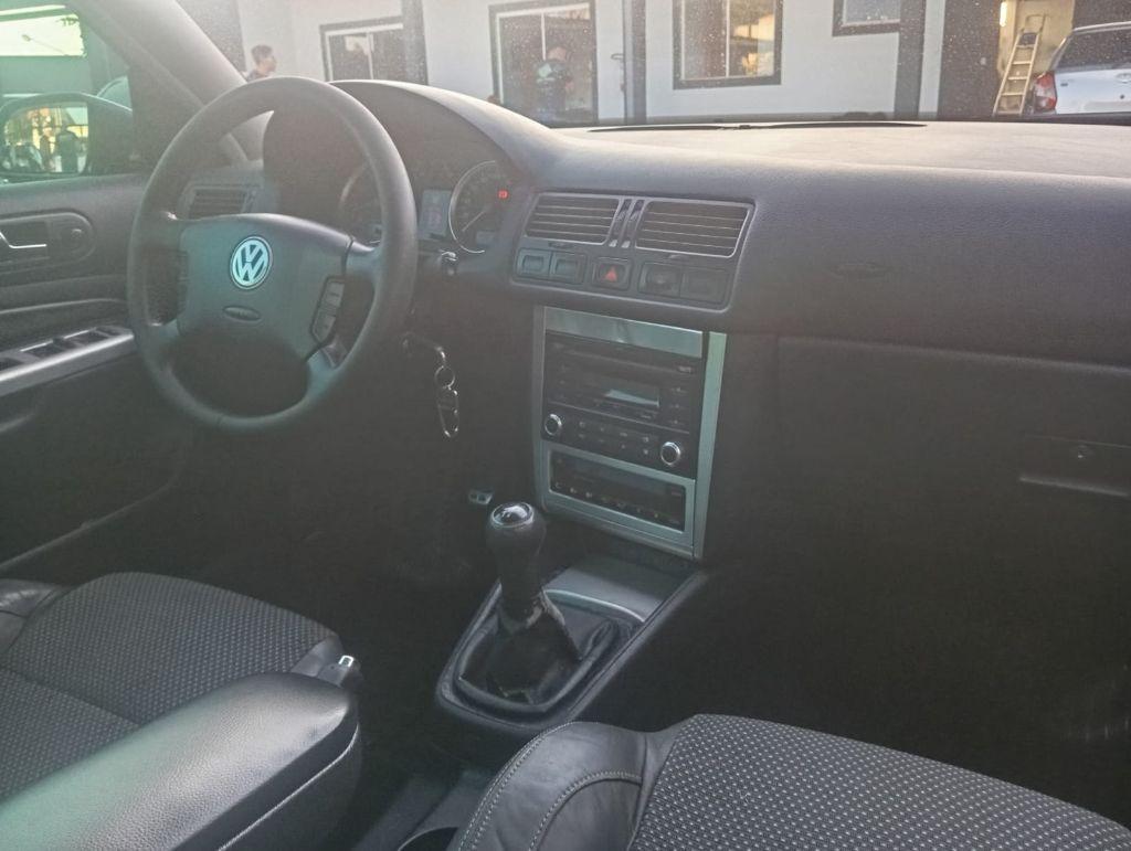 VOLKSWAGEN Golf - Foto