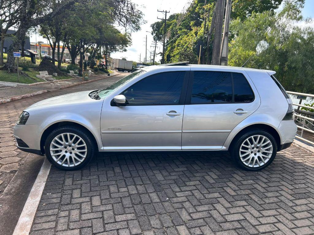 VOLKSWAGEN Golf - Foto