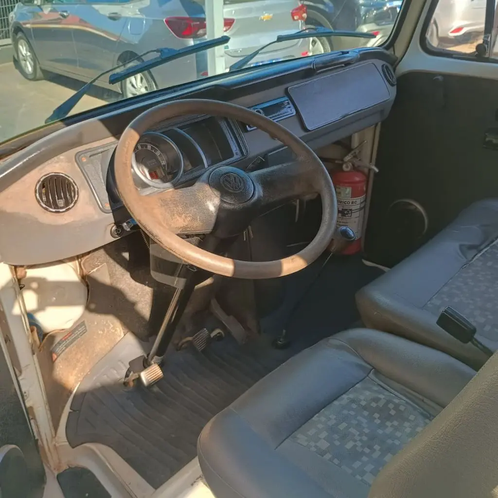 VOLKSWAGEN Kombi - Foto