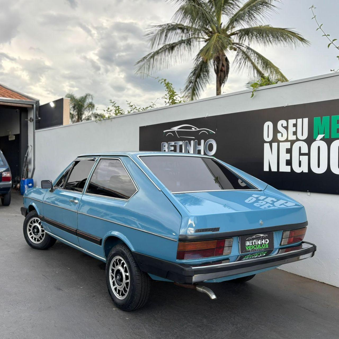 VOLKSWAGEN Passat - Foto