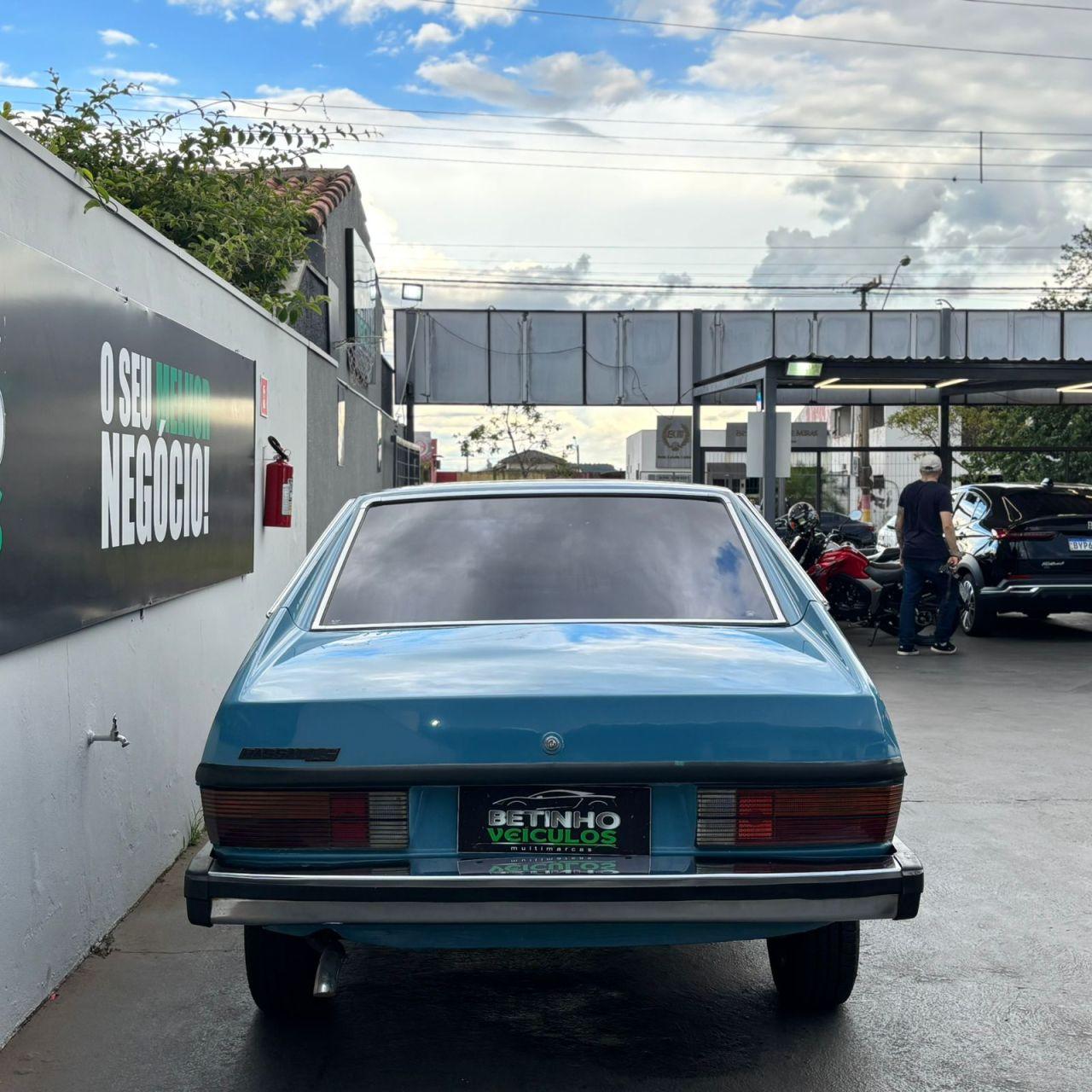 VOLKSWAGEN Passat - Foto