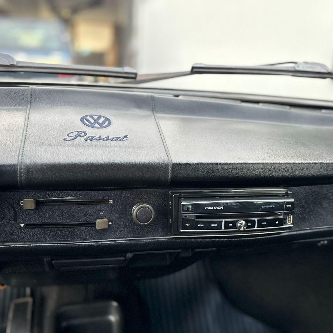 VOLKSWAGEN Passat - Foto