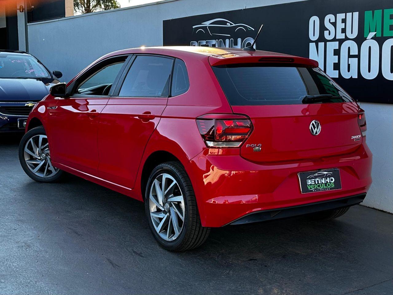 VOLKSWAGEN Polo Hatch - Foto