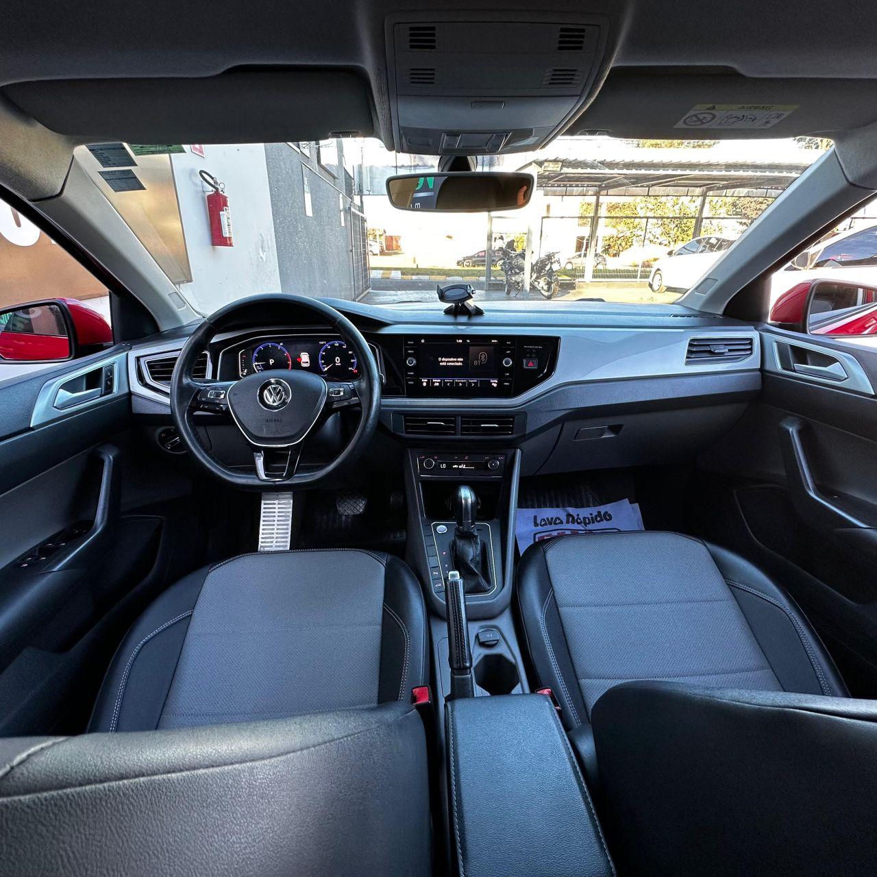 VOLKSWAGEN Polo Hatch - Foto