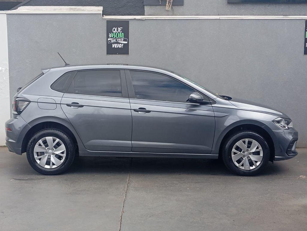 VOLKSWAGEN Polo Hatch - Foto
