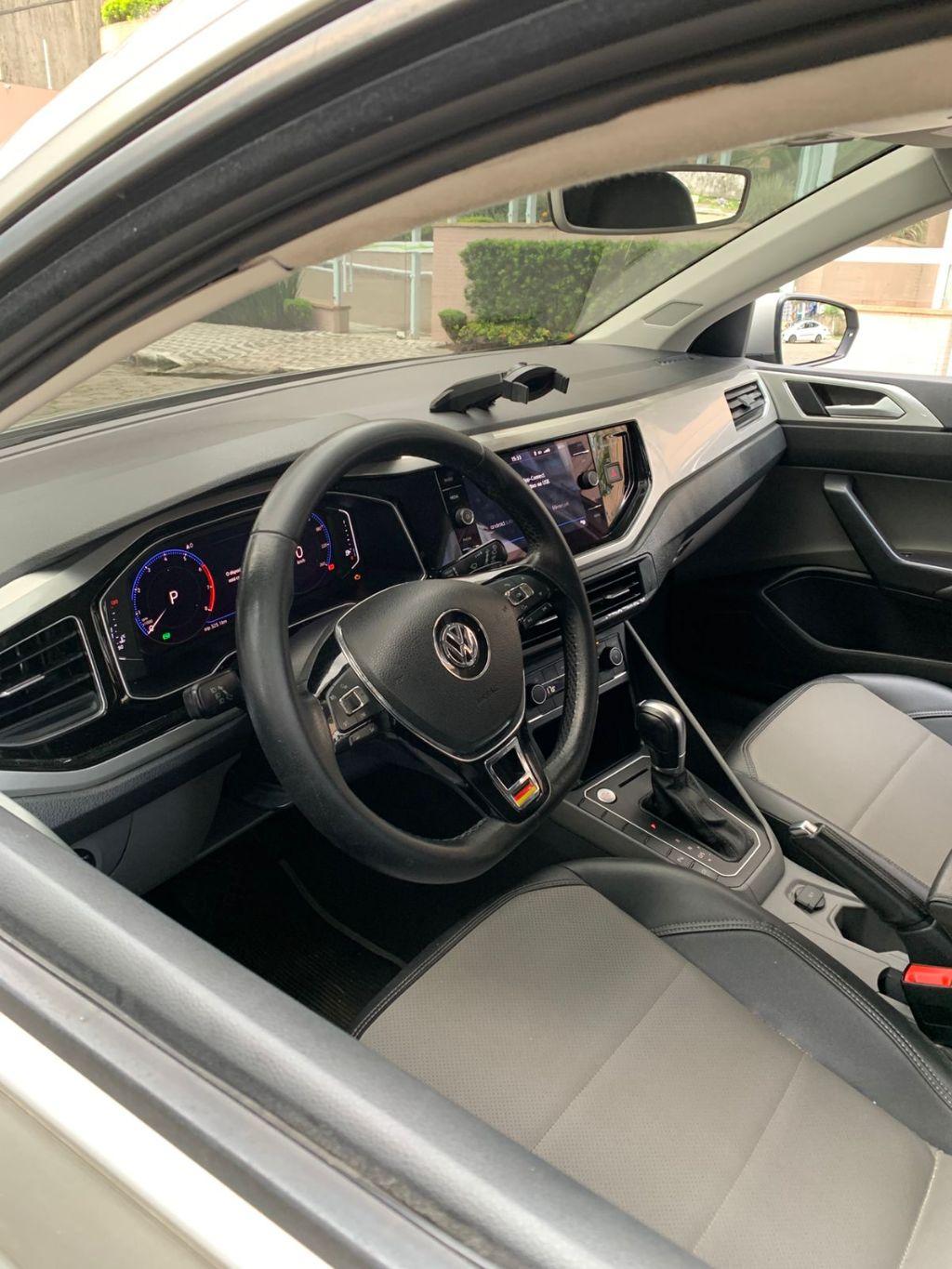 VOLKSWAGEN Polo Hatch - Foto