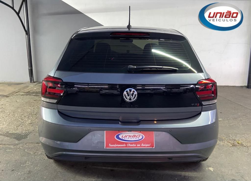 VOLKSWAGEN Polo Hatch - Foto