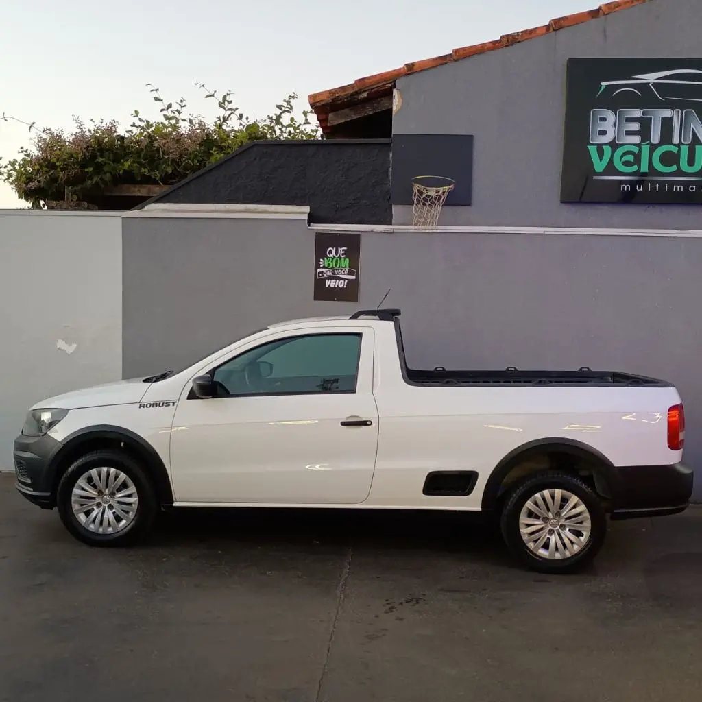 VOLKSWAGEN Saveiro - Foto