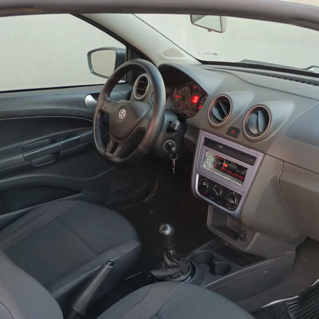 VOLKSWAGEN Saveiro - Foto